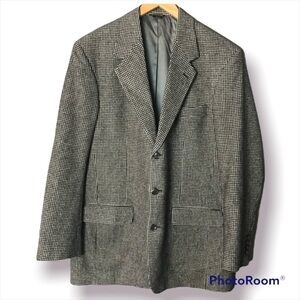 Lord & Taylor Men’s Sport Coat | Bill Blass | 100% Camel Hair | Hounds tooth